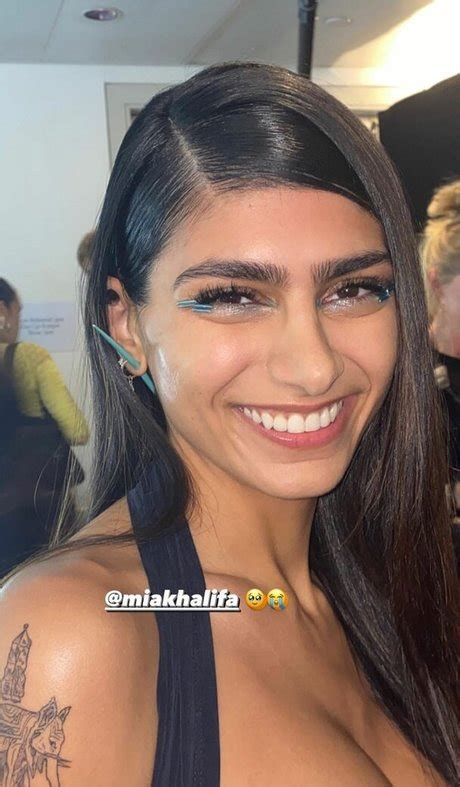 mia k naked|Mia Khalifa Naked Porn Videos 